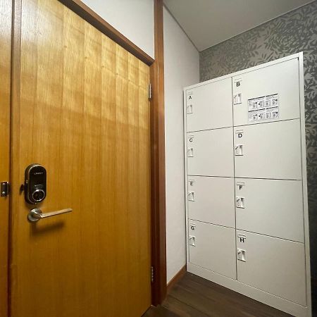 Guesthouse Zink Sado Bagian luar foto